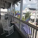 New Orleans House - Gay Male Adult Guesthouse