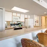 Sunrise Suites Cristobal Suite #411