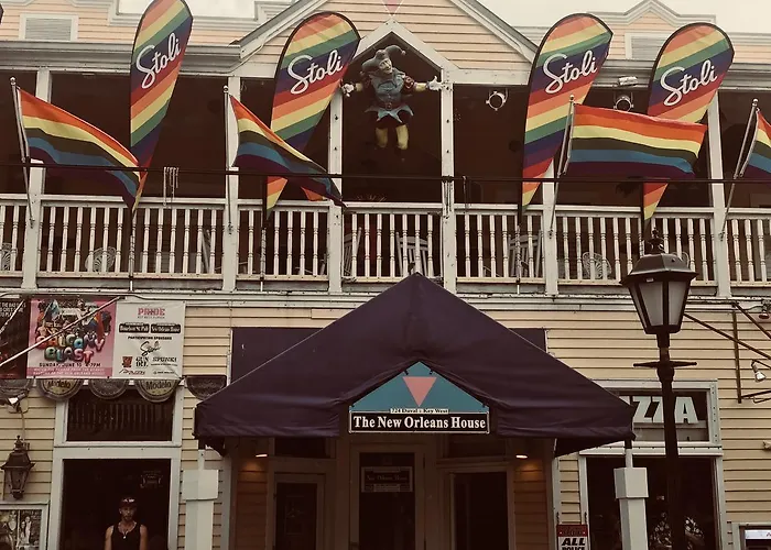 New Orleans House - Gay Male Adult Guesthouse