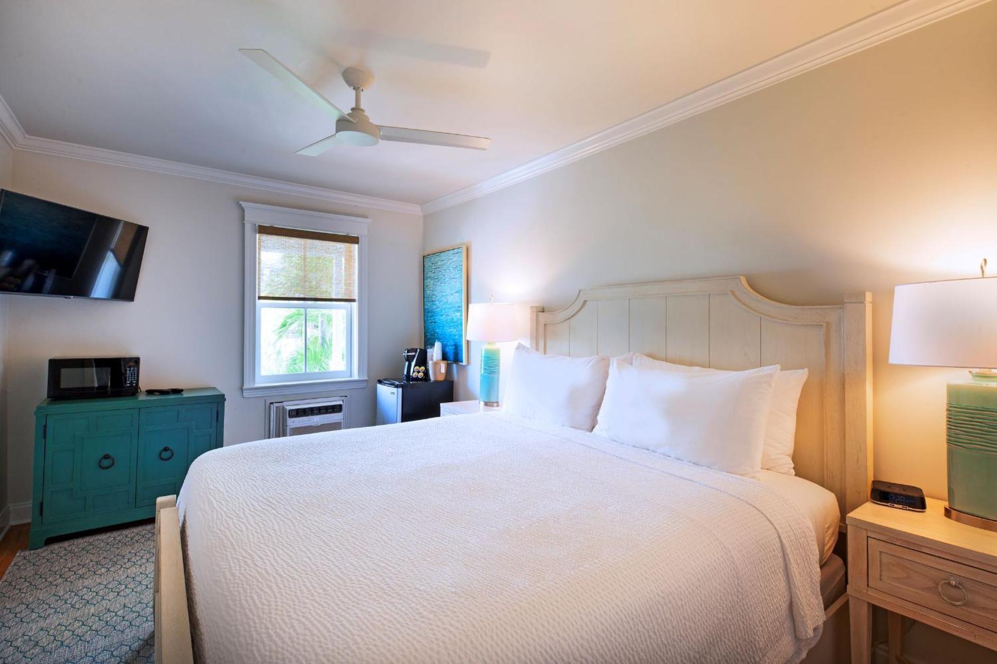 Coco Plum Bed & Breakfast Key West