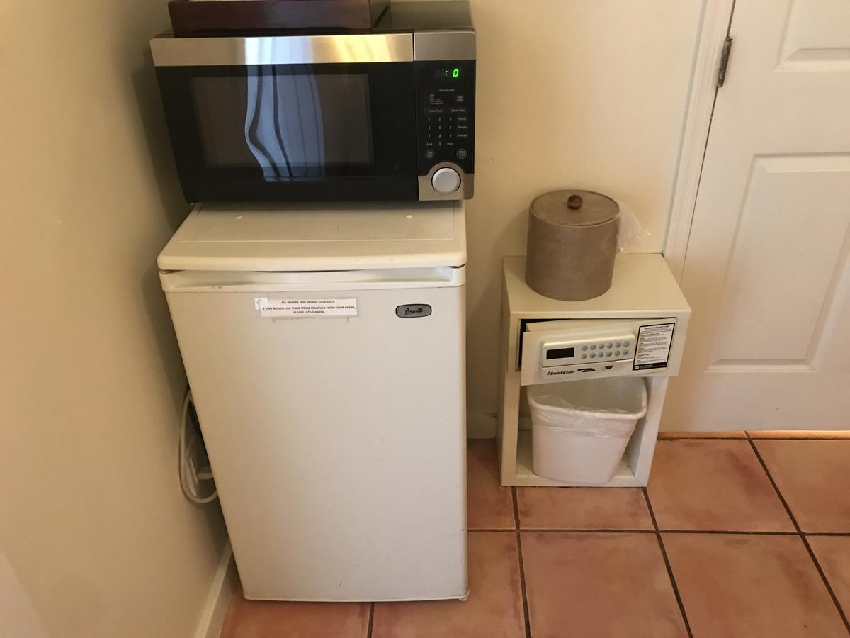 New Orleans House - Gay Male Adult 2*