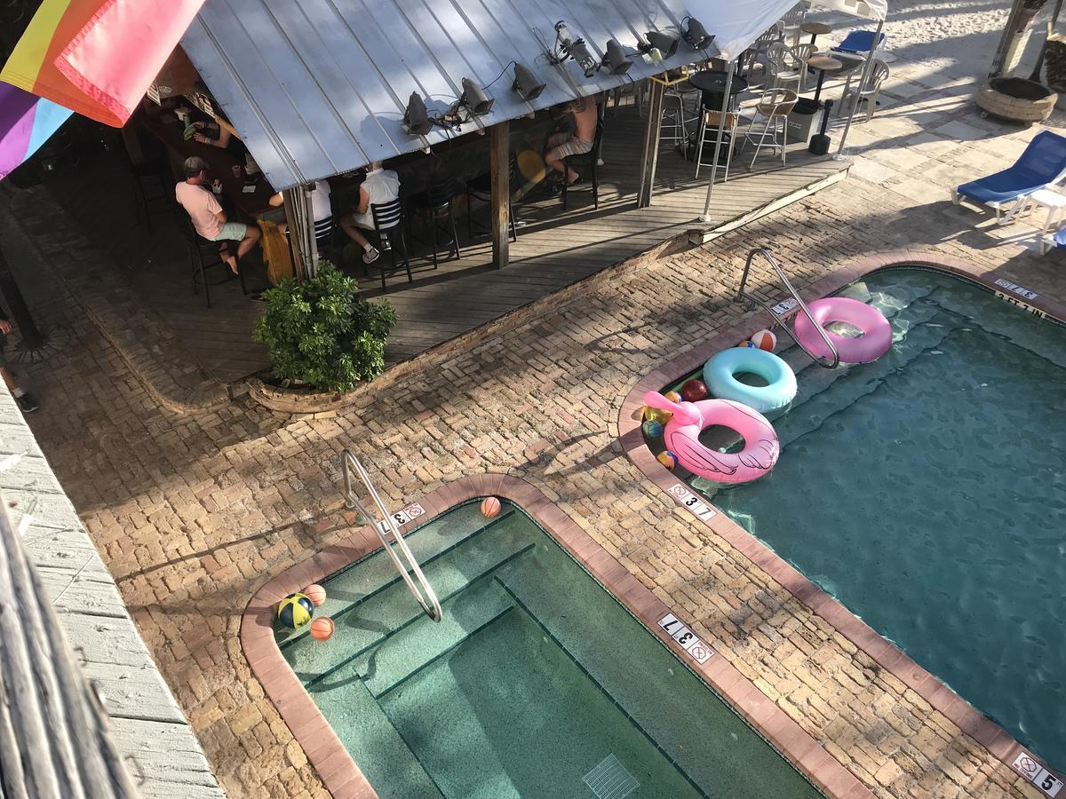 New Orleans House - Gay Male Adult 2*