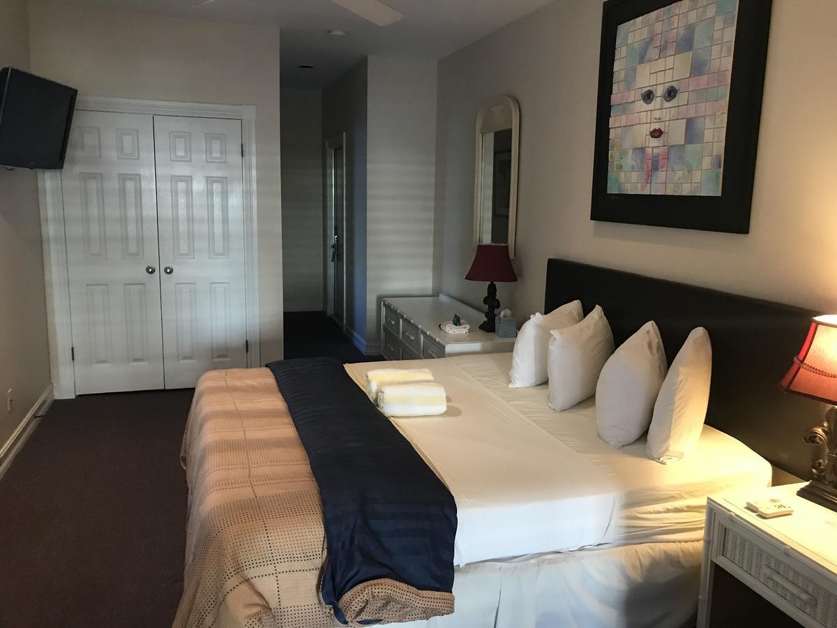 New Orleans House - Gay Male Adult Key West