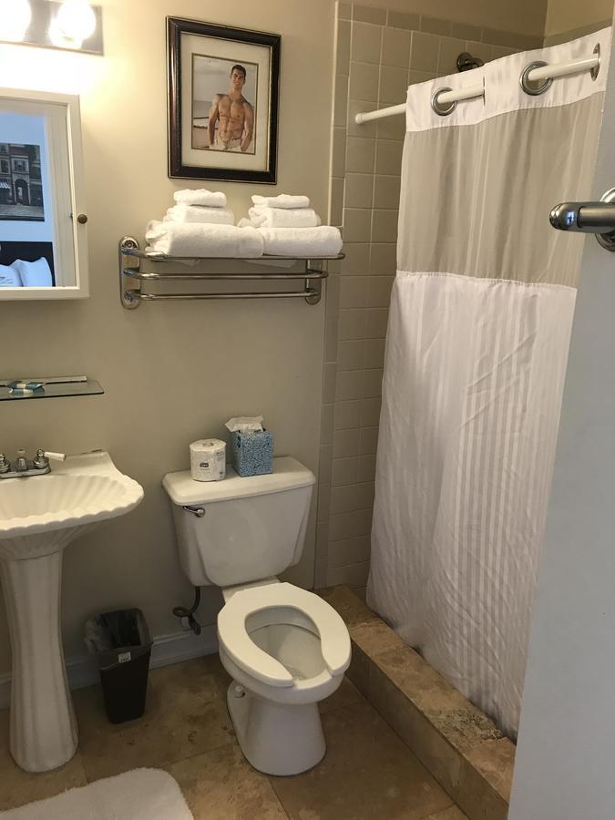 New Orleans House - Gay Male Adult