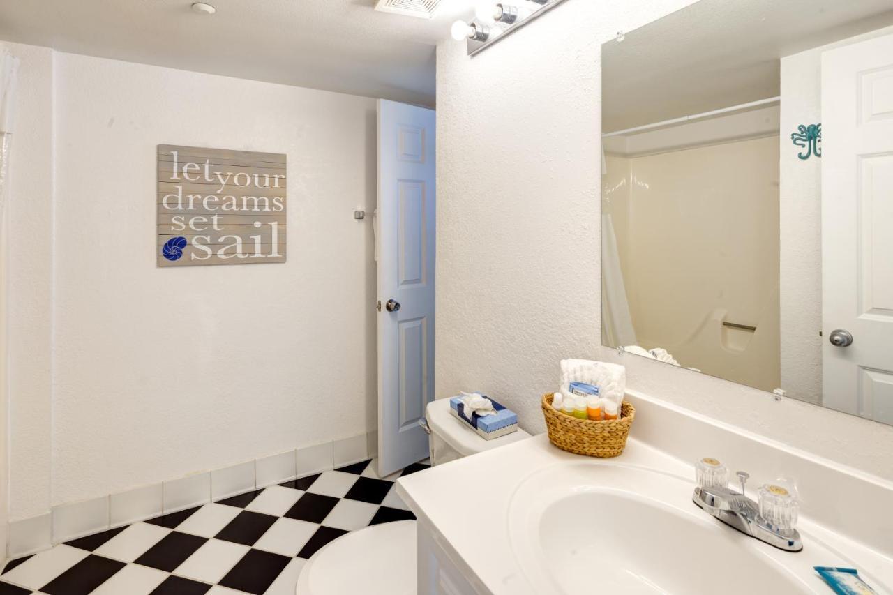 Sunrise Suites Cristobal #411 Holiday home
