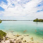 Duck Key Retreat Villa #5105