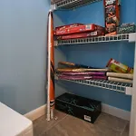 Welcome To The Pelican Lodge !