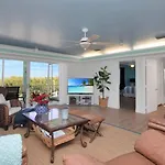 Conch Bar South
