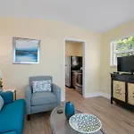 Bay Harbor Lodge