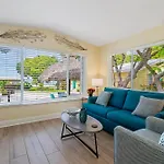 Bay Harbor Lodge