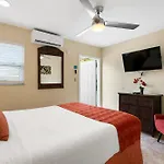 Bay Harbor Lodge