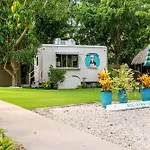 Bay Harbor Lodge