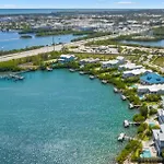 Suncoast House -Pool & Boat Dock