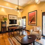Pescado Penthouse On Duval