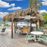 St John - Downtown Waterfront Penthouse Pool Parking Dock