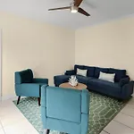 Knowles House