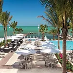 Courtyard By Marriott Faro Blanco Resort