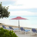 Topsider Resort