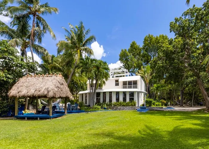Azul Del Mar (Adults Only)