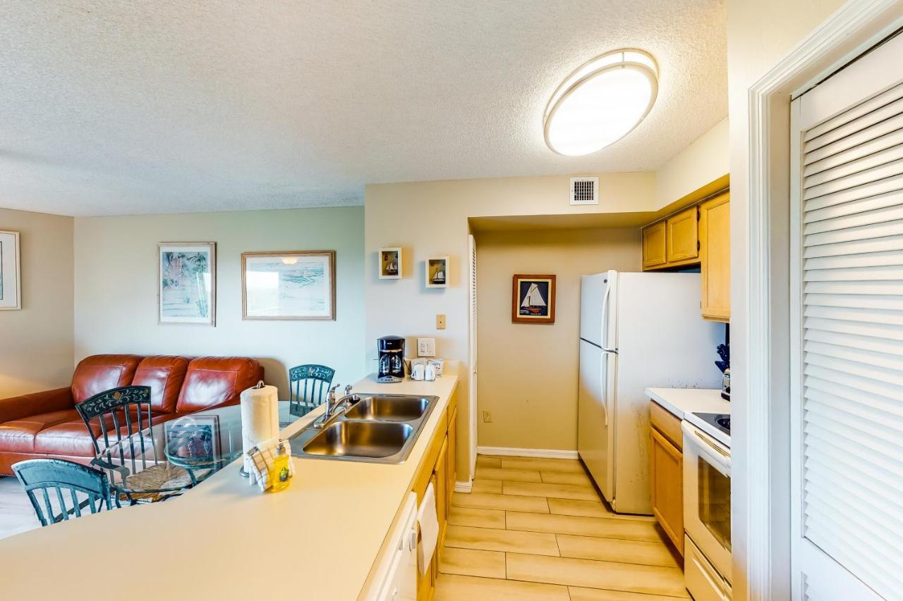 Ocean Point #2210 Apartment *