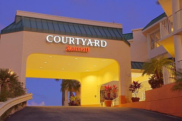 Courtyard By Marriott Hotel