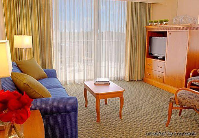 Hotel Courtyard By Marriott 3*