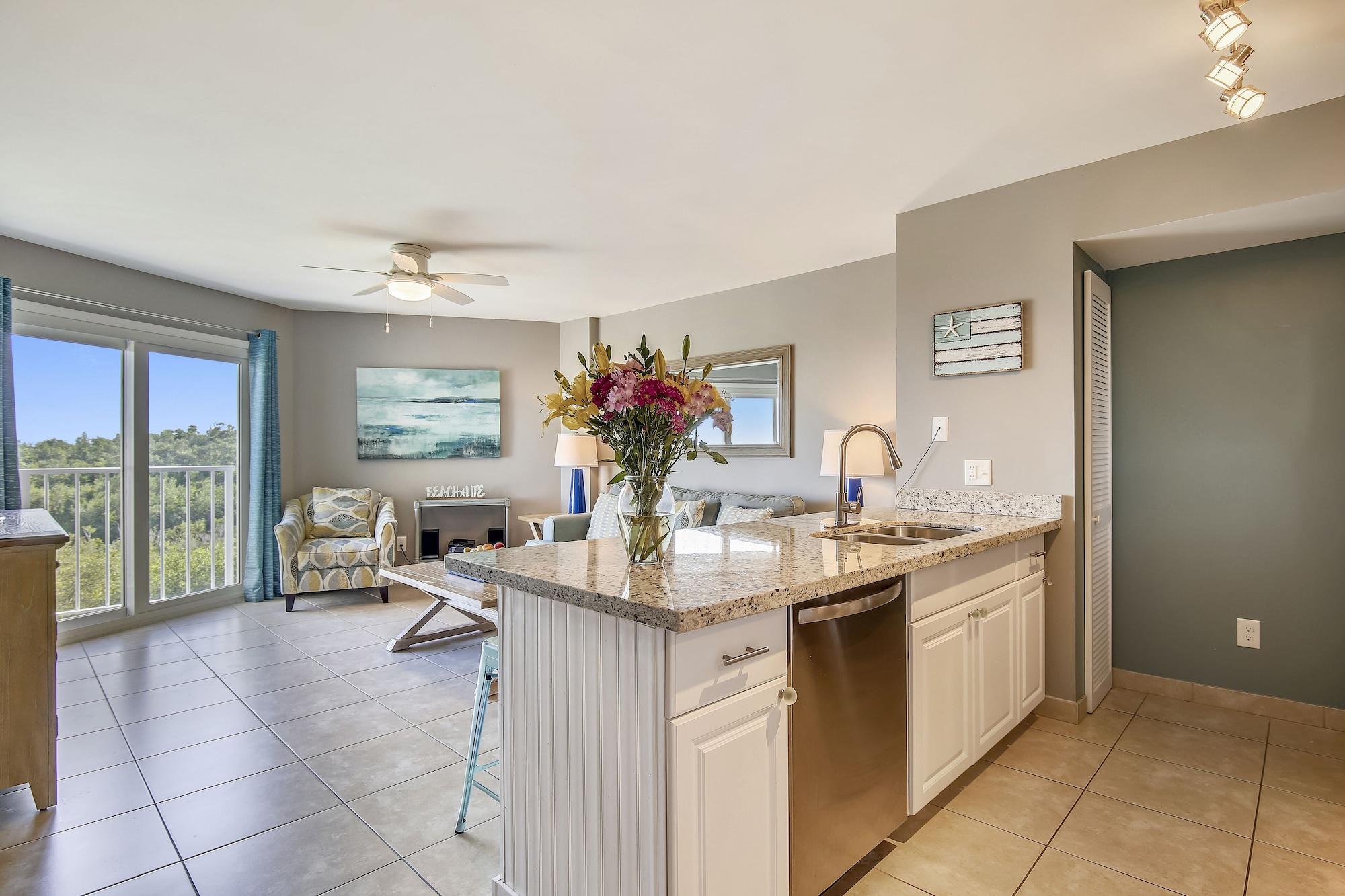 Ocean Pointe At *