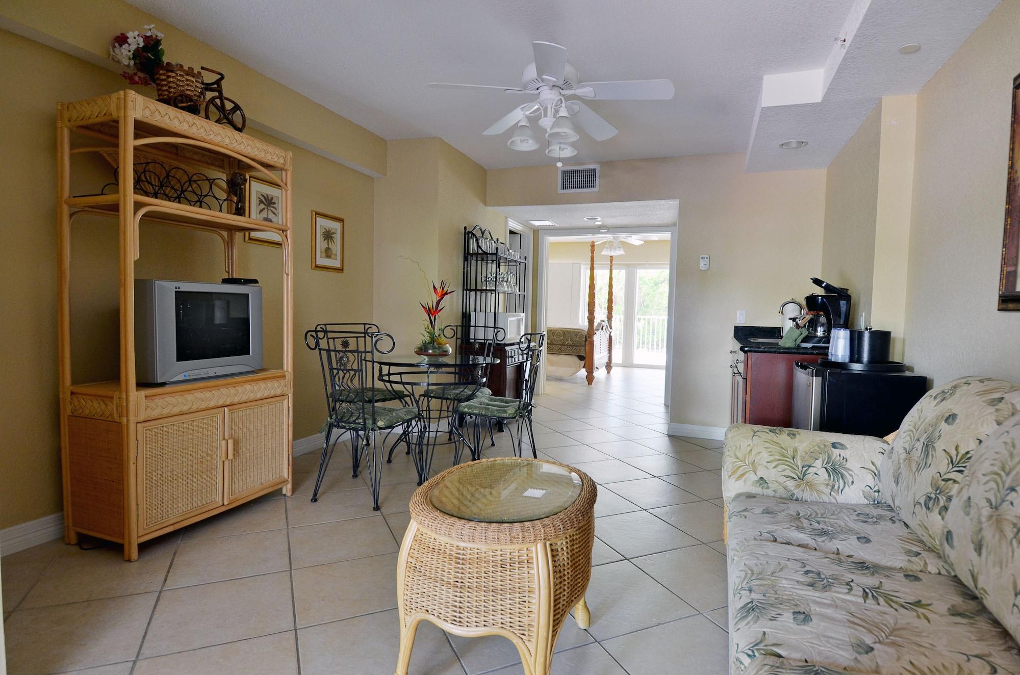 Mariner's Club 3* Key Largo