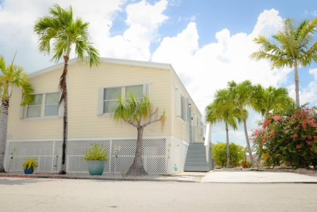 Holiday home Island Oasis ~ Your Paradise Awaits!
