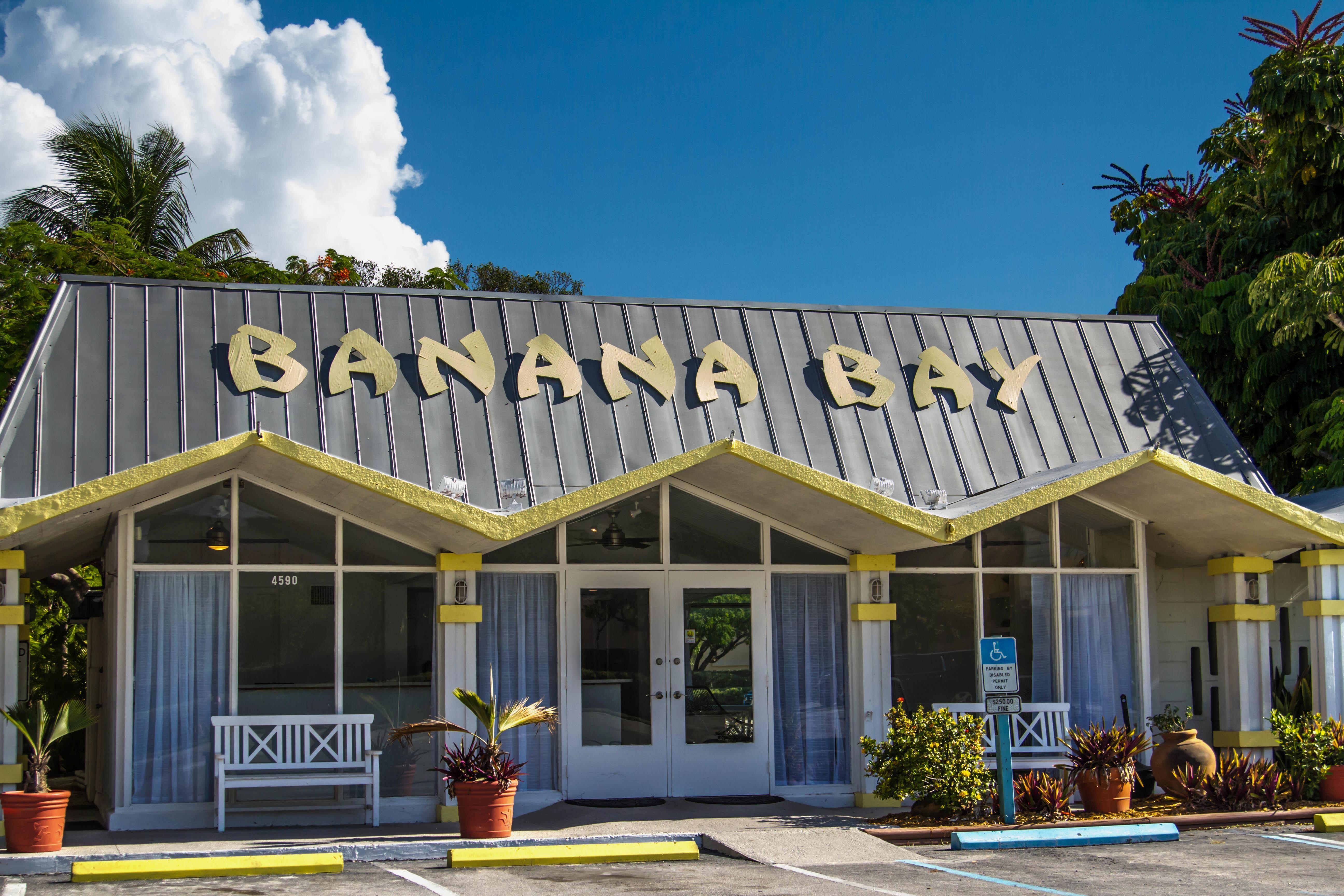 Banana Bay & Marina Hotel 3*