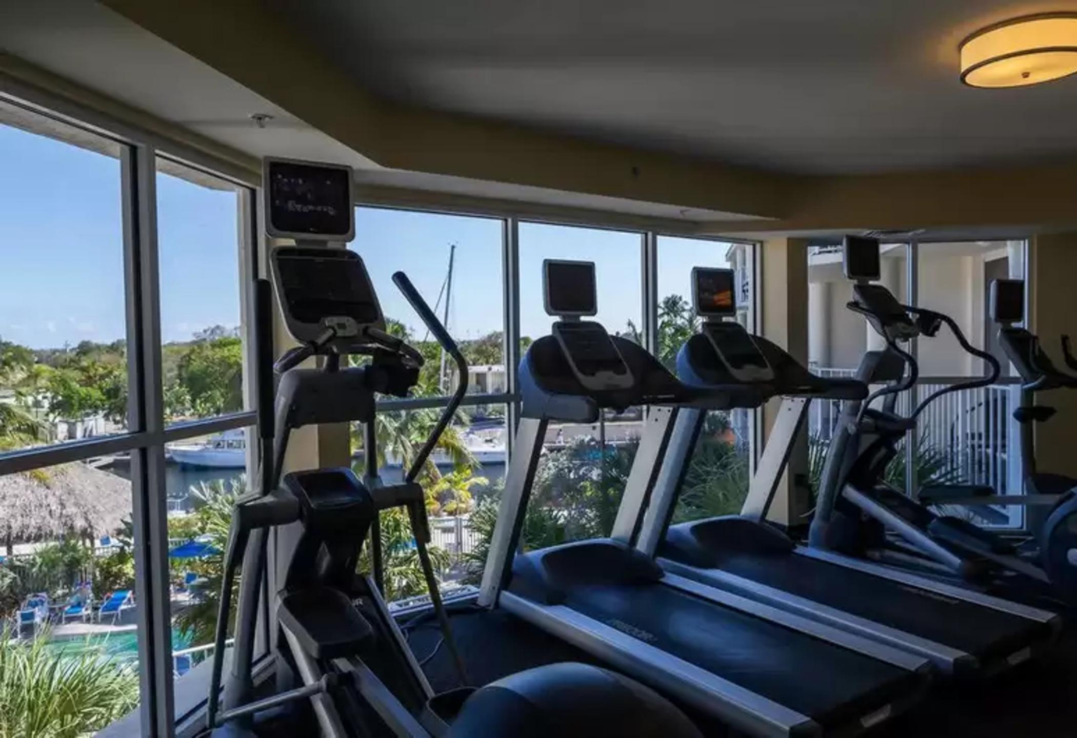 Hotel Courtyard By Marriott 3*