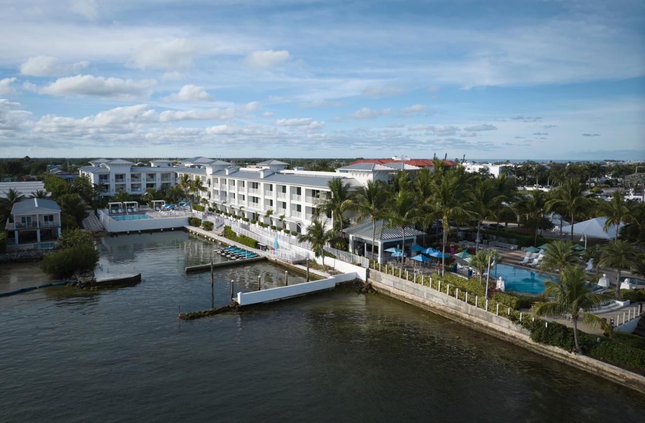 Courtyard By Marriott Faro Blanco Hotel