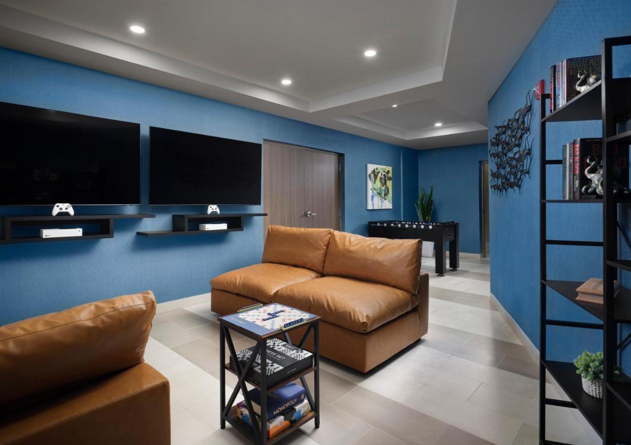 Courtyard By Marriott Faro Blanco 3* Marathon