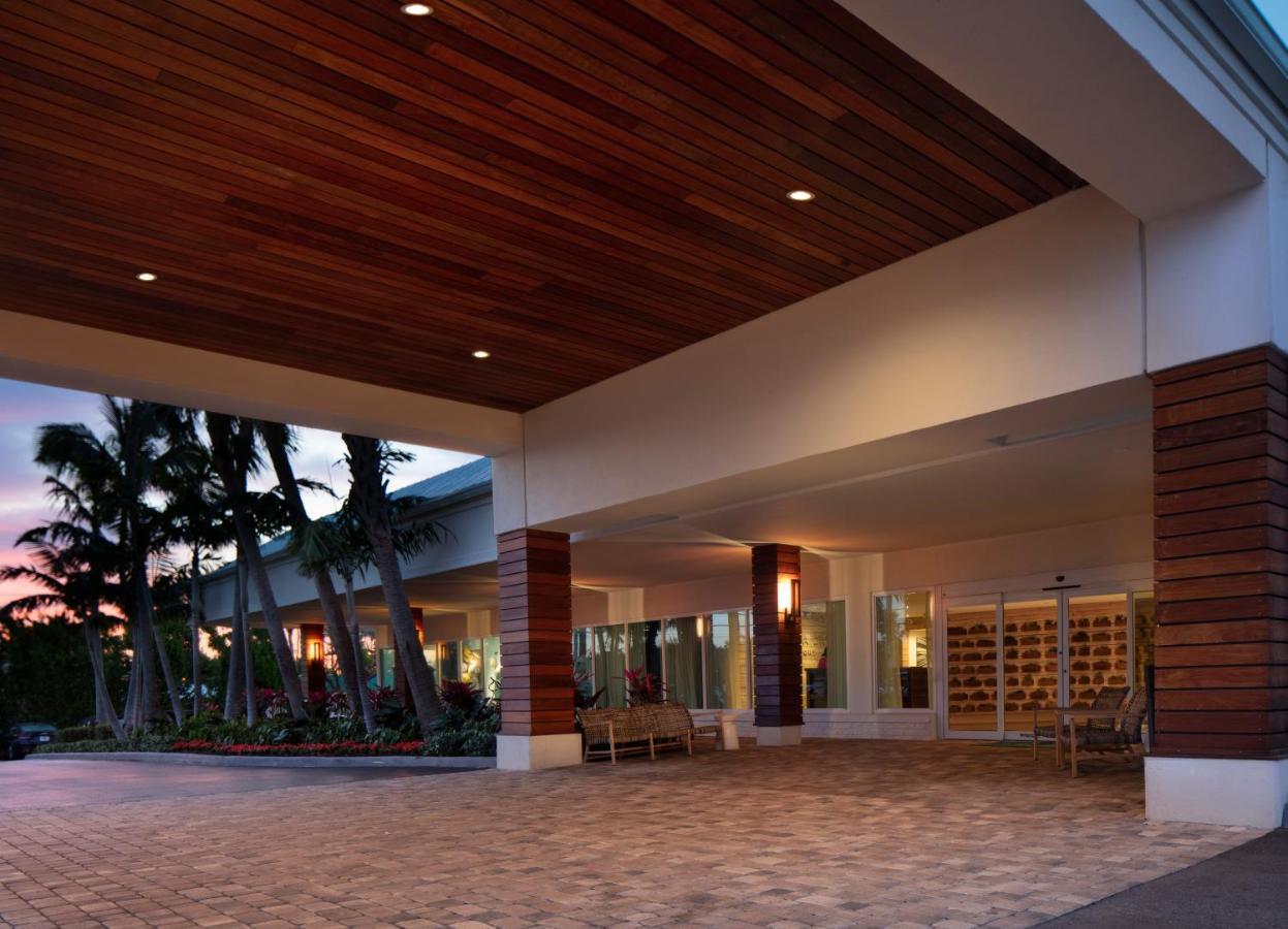 Amara Cay 4*