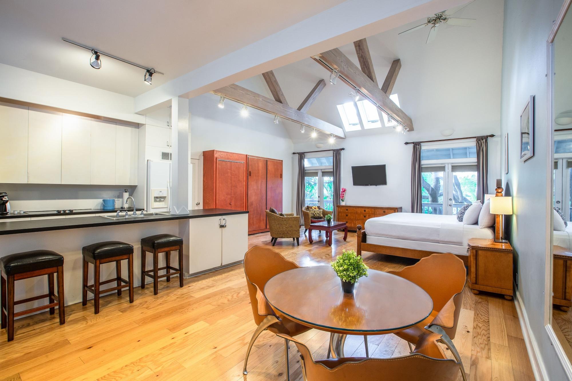The - Adult Exclusive Inn Key West