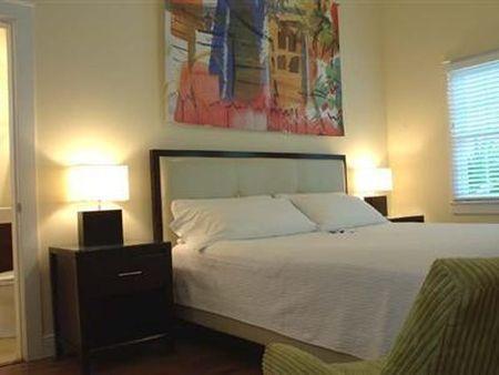 Azul Bed & Breakfast 2*