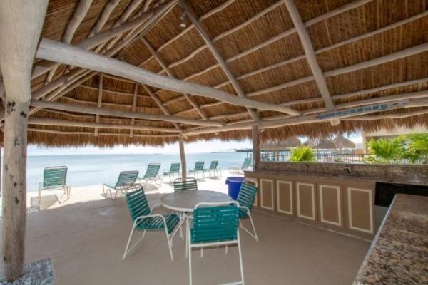 Palms 301 Holiday home