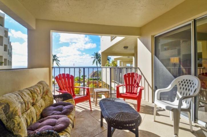 Holiday home Palms 301