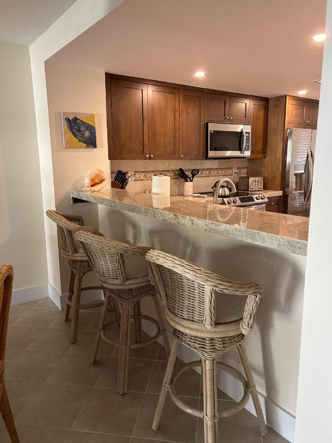 Beacon Reef 306 *