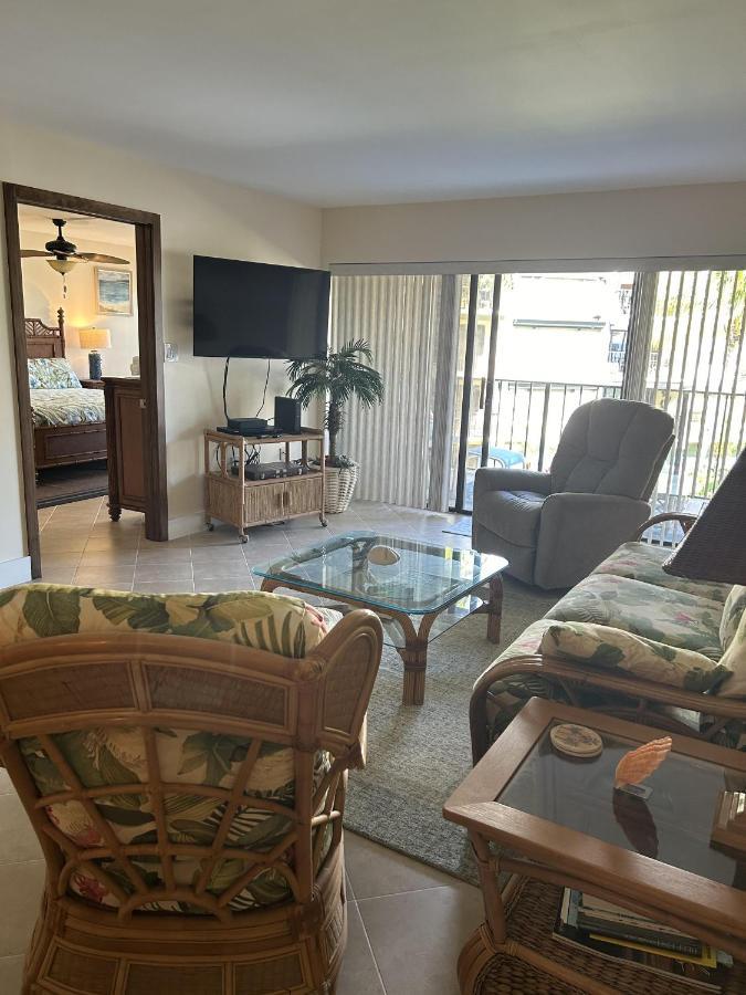 Beacon Reef 306 *