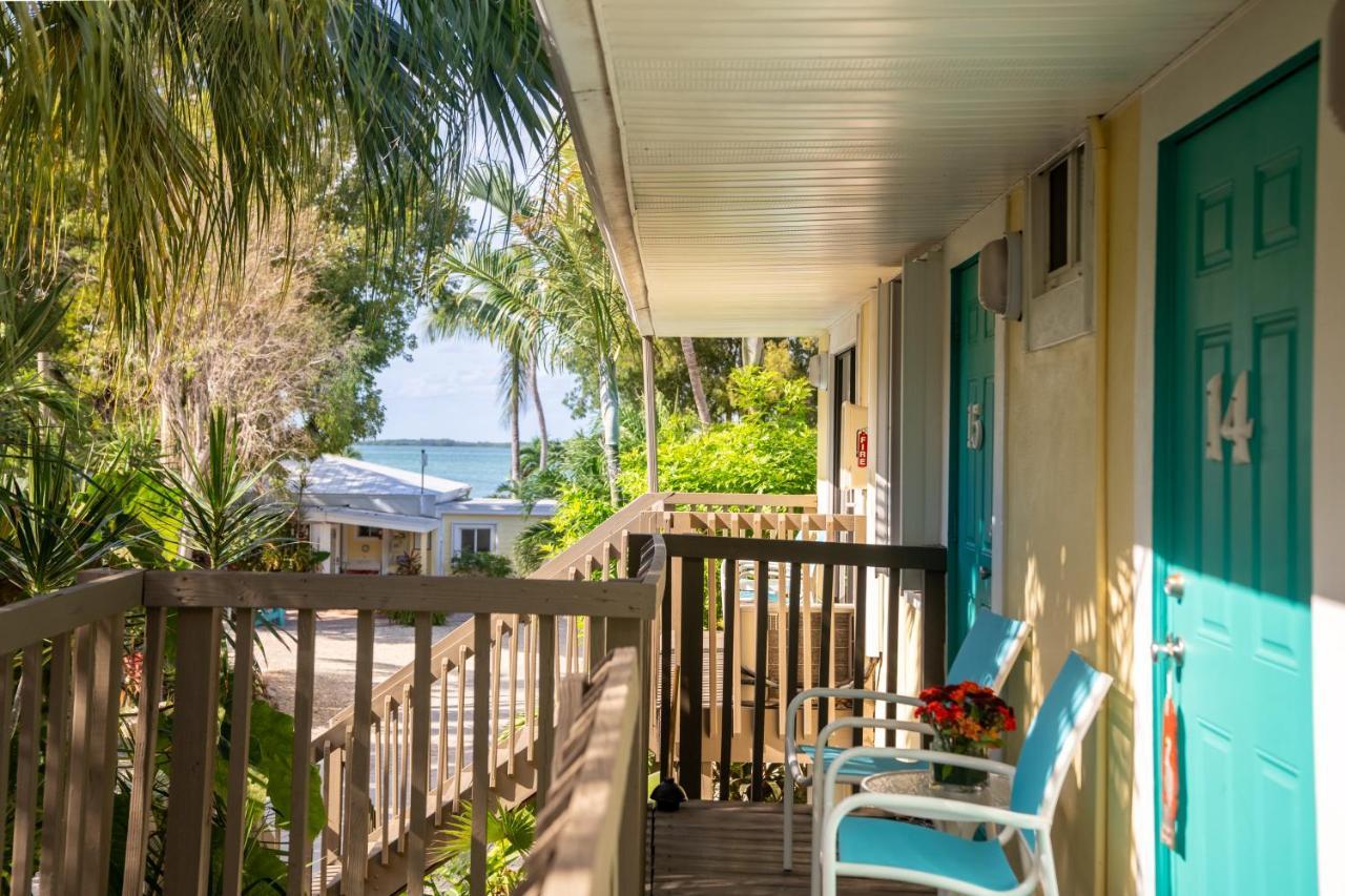 Bay Harbor * Key Largo