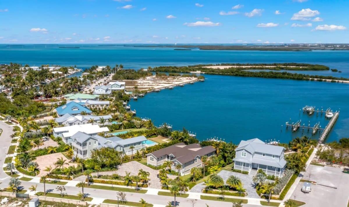 Aquaria House -pool & Boat Dock Holiday home Key West