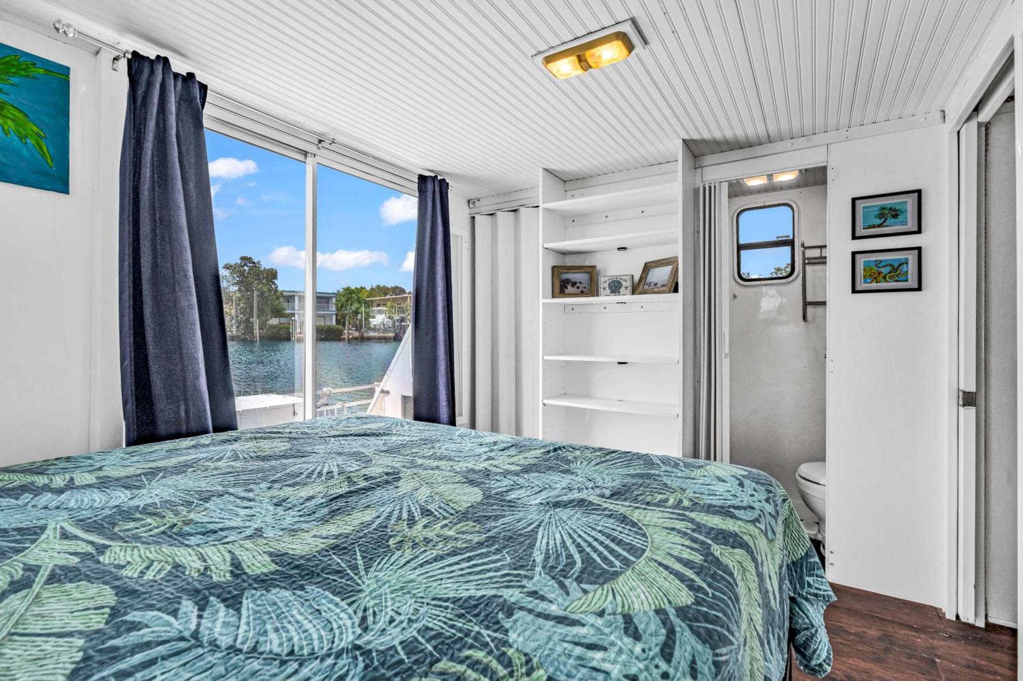 Hotel Treasure Harbor Islamorada