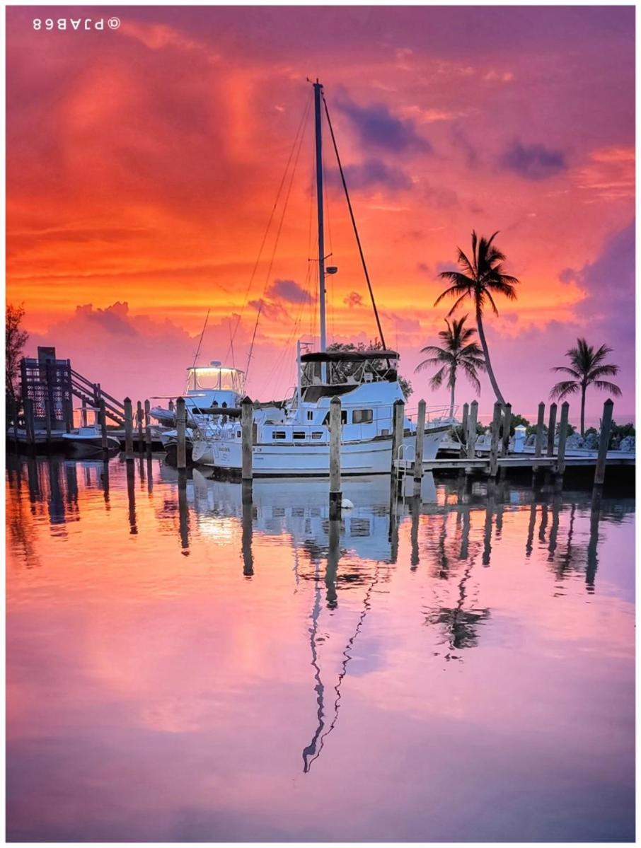 Banana Bay & Marina Hotel 3*
