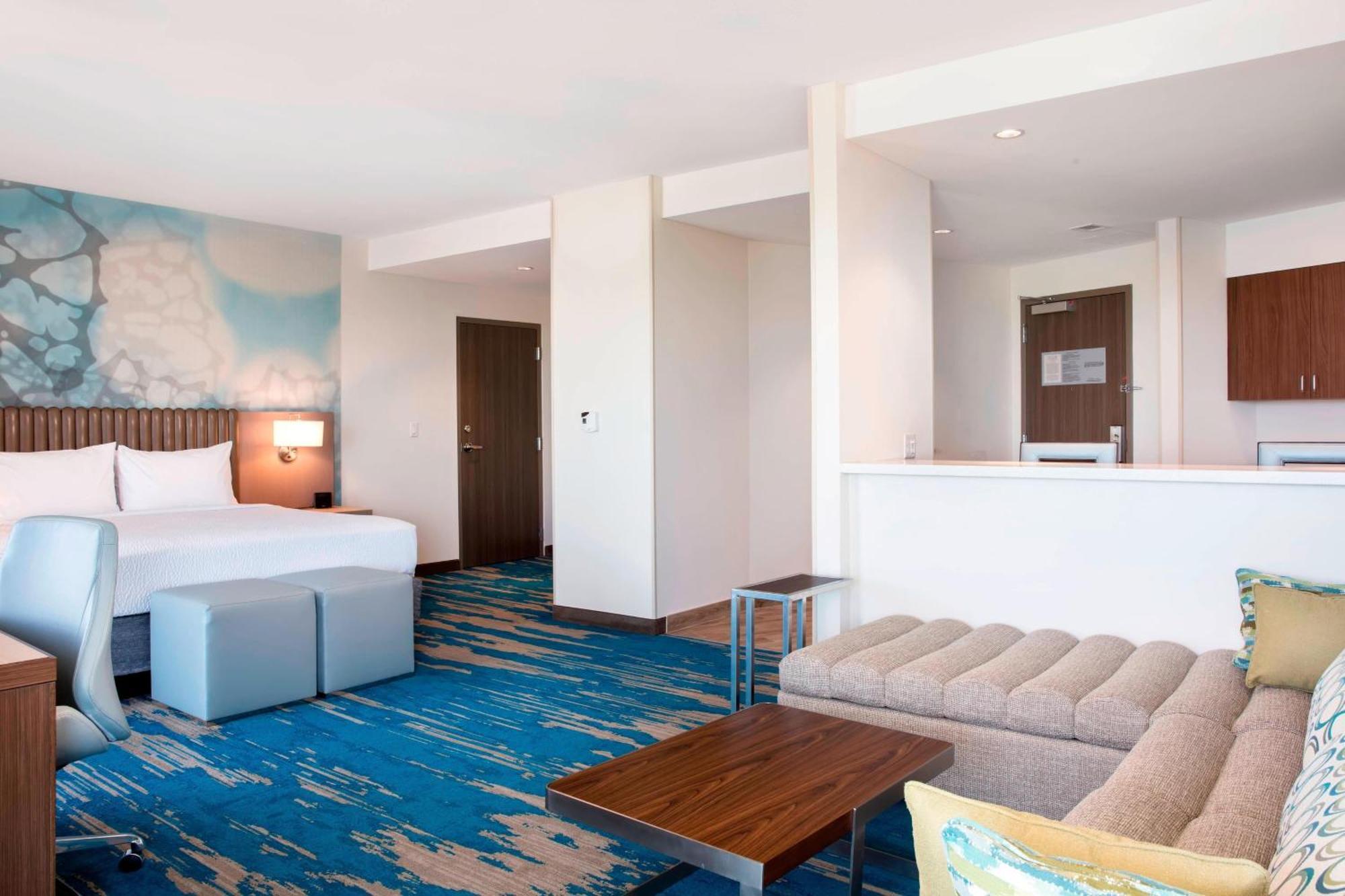Hotel Courtyard By Marriott Faro Blanco 3*