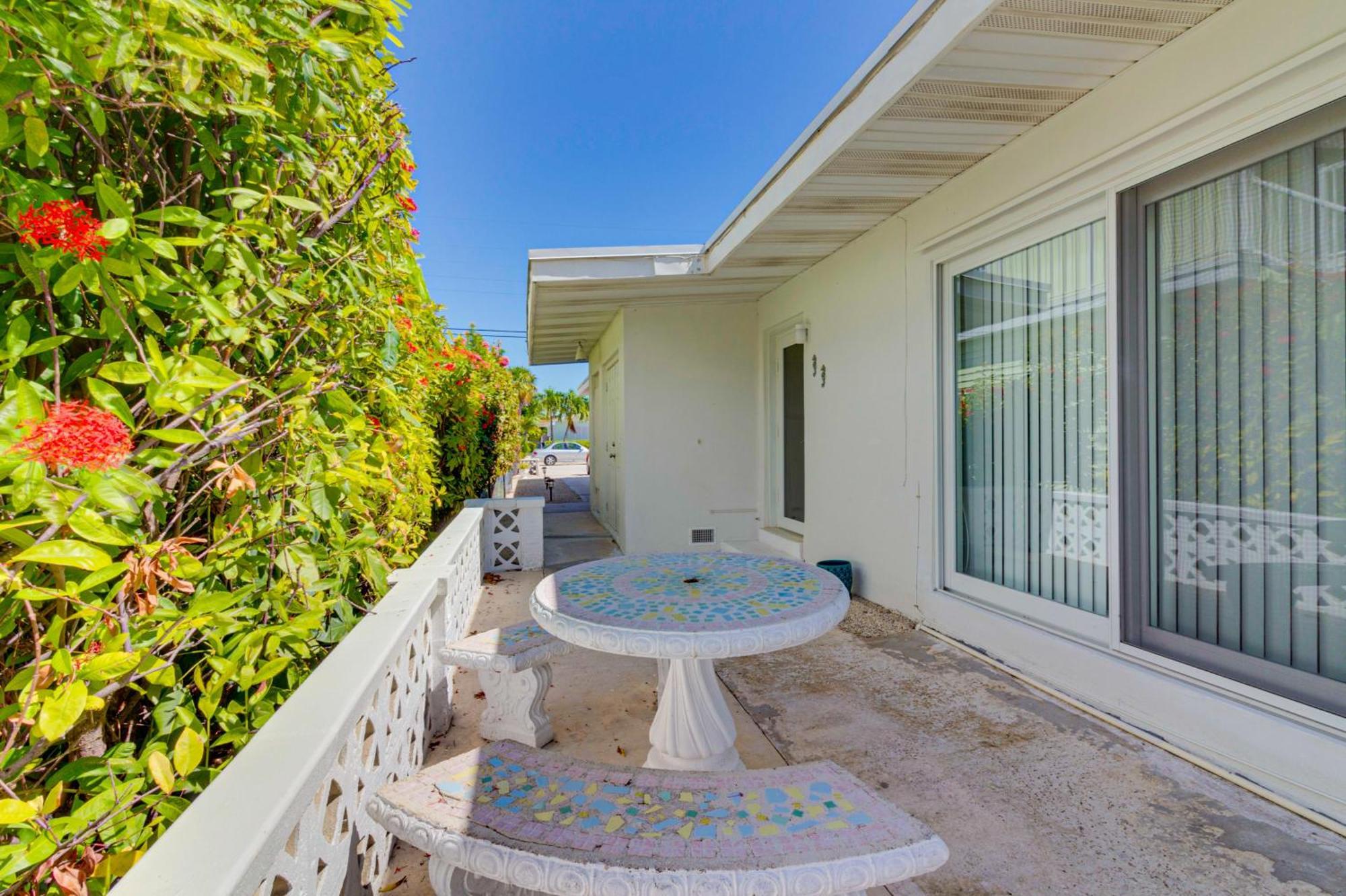Key Lime On Fifth Street Holiday home Key Colony Beach