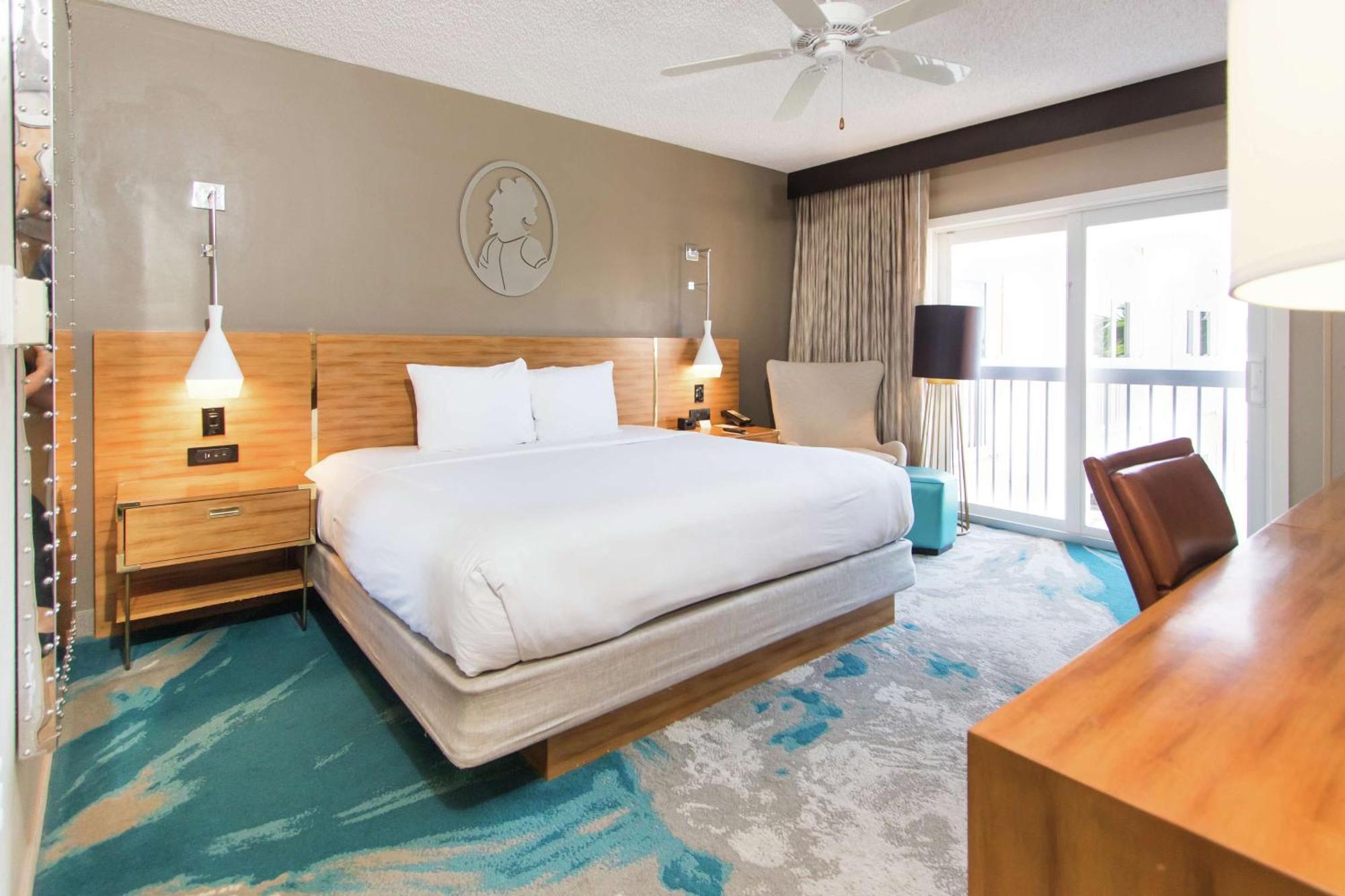 Doubletree By Hilton Grand Key Resort 4*