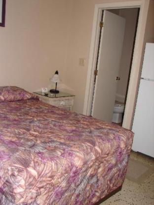 Siesta Motel 2*