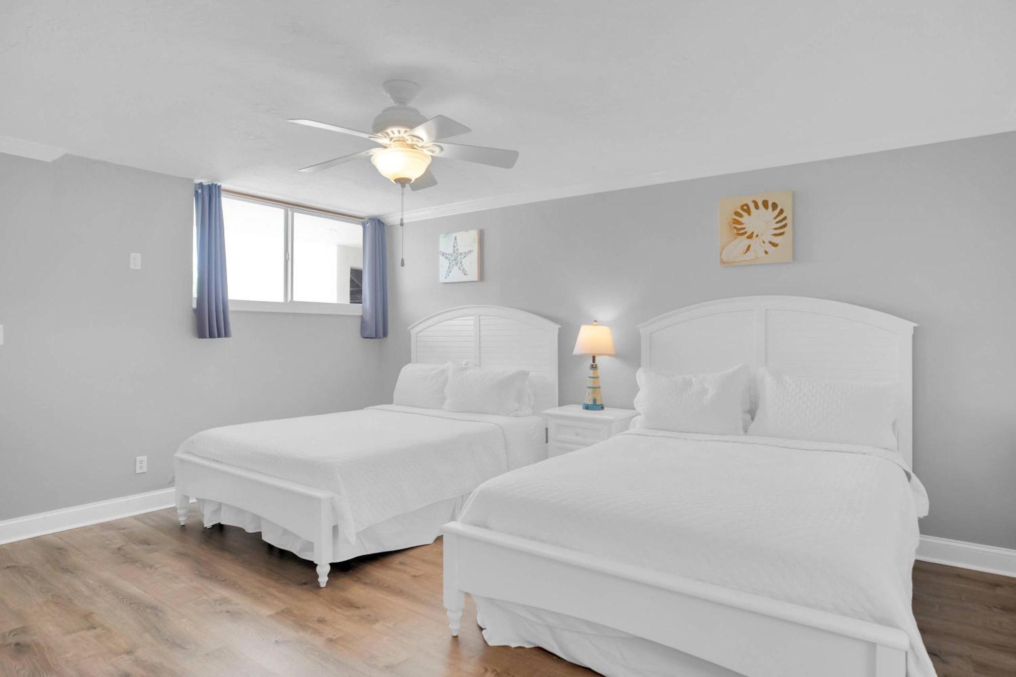 Eleuthera - 2x2 Fully Updated Old Town Waterfront Corner Key West