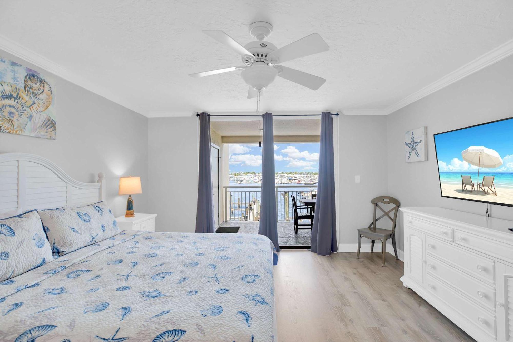 Holiday home Eleuthera - 2x2 Fully Updated Old Town Waterfront Corner *
